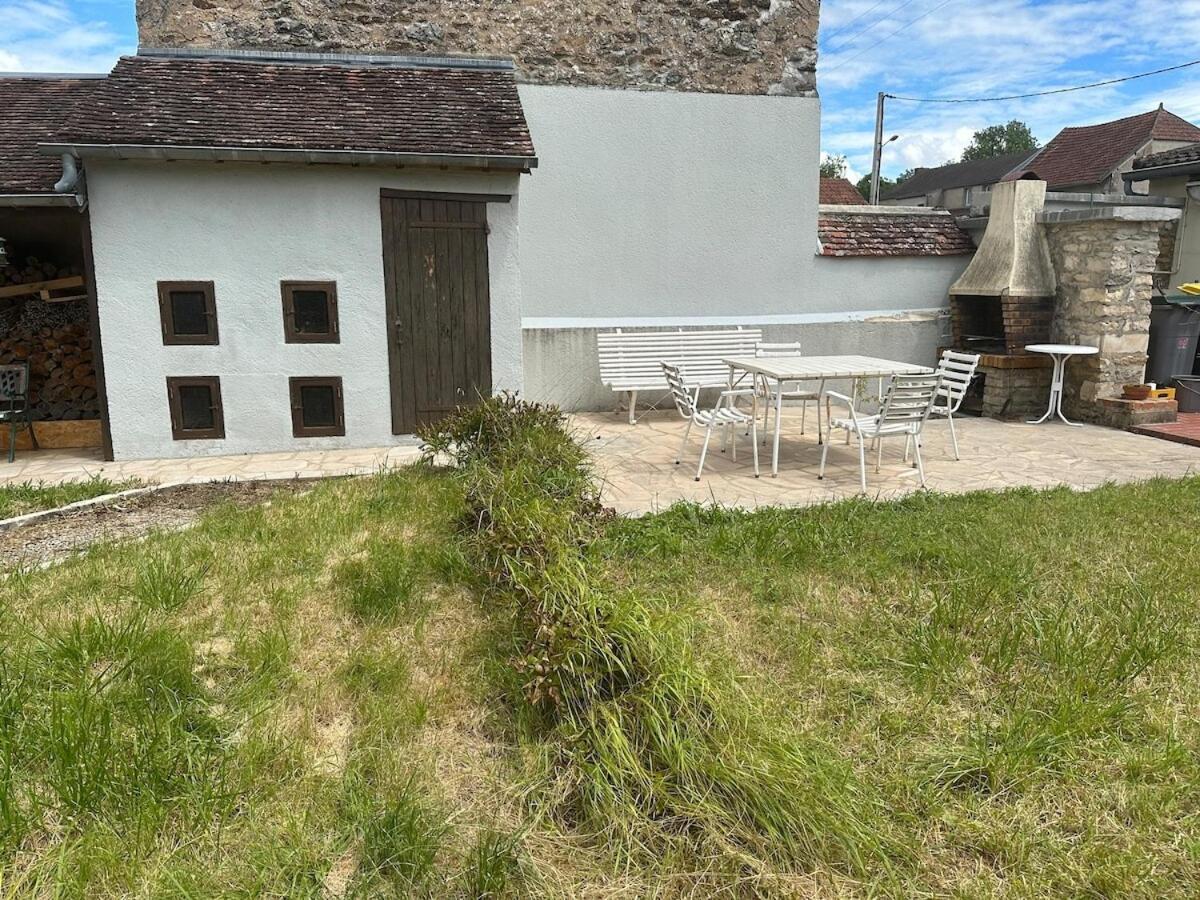 Maison Du Vignoble A 5 Minutes De Chablis Beine Buitenkant foto
